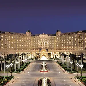 Hotel The Ritz-carlton,